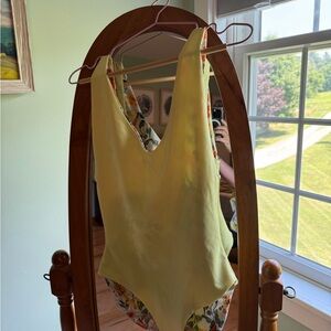 Yellow Floral Women's reversible Londre bathing suit